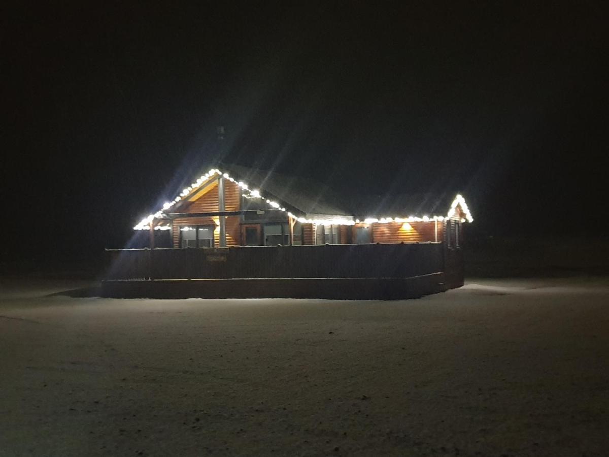 Black Beach Cottage Thorlakshofn Exterior photo